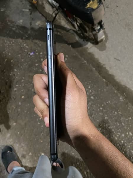 Iphone 8 plus non pta 2