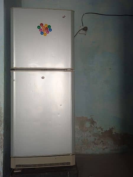PEL refrigerator 2 door 0
