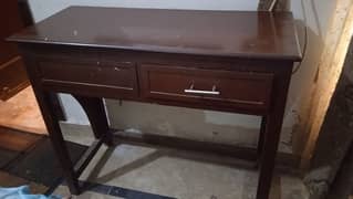 table with drawer . wall mirror 4 feet L
