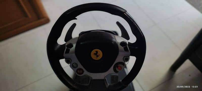 Xbox 360 gaming steering wheel 1
