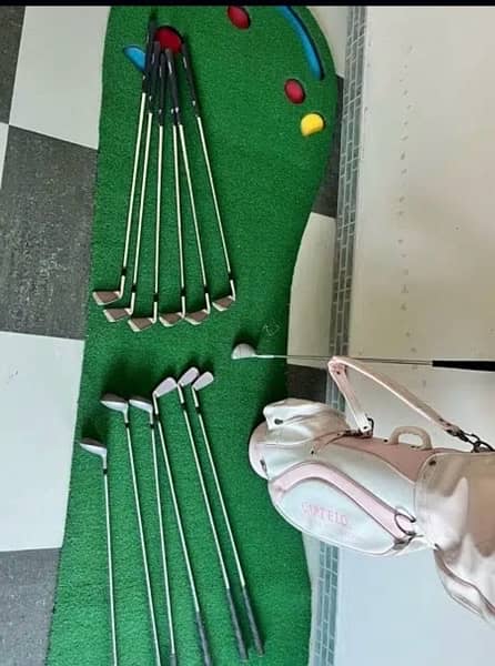 Almost New Ladies Golf Kit 2
