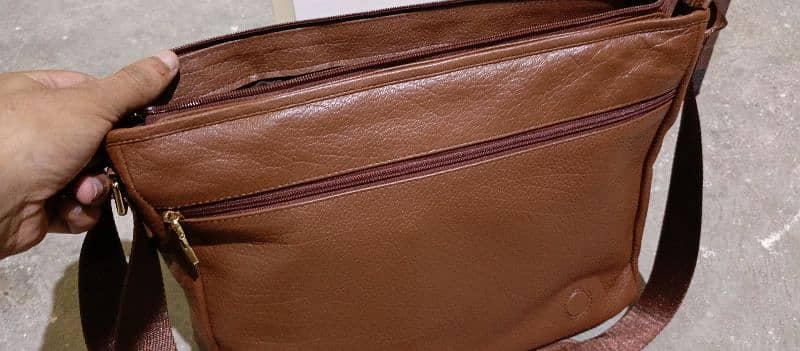 Original Jafferjee's Leather Laptop Bag 1