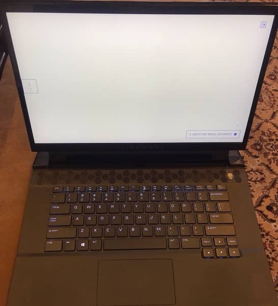 Dell Alienware R2 M15, Gaming Laptop in Good Condition 0