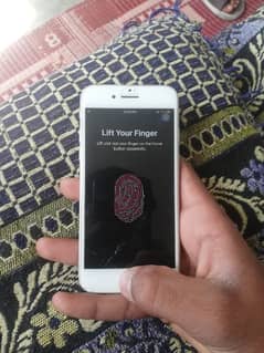 iphone 7 all original new condition minor glass break 0