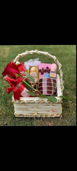 customize gift basket & gift boxes available 4