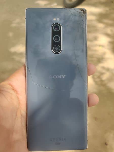 Sony Xperia 1 6/64 1