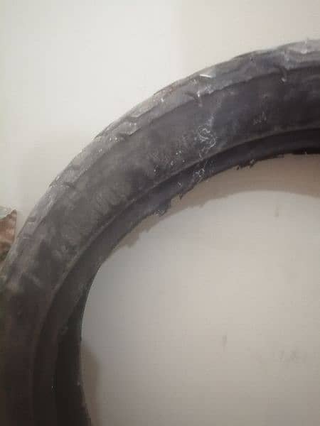 Tires for GS 150, CGI 125, Deluxe 125 & Pridor 2