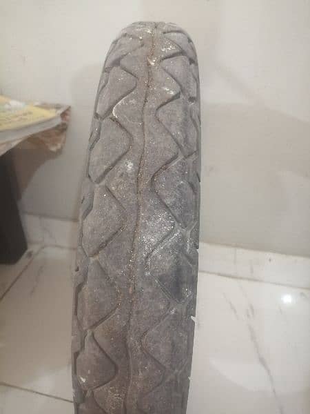 Tires for GS 150, CGI 125, Deluxe 125 & Pridor 4