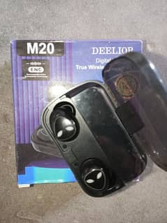 Only 1 month used Original M20 DEELIOR True Wireless Headset Earbuds 0