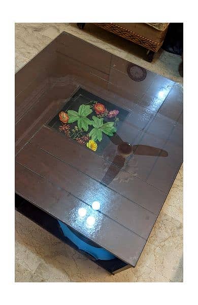 center table for urgent sell 0
