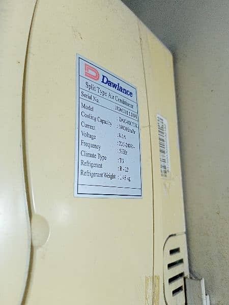 Dawlance Split AC 1.5 ton Non Inverter  genuine condition 4