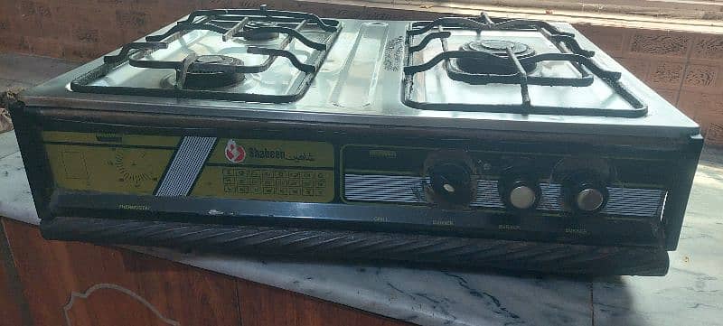 Gas Stove  in best working condition 2