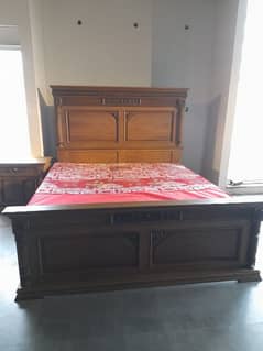 Full Wooden bed Set for Sale
