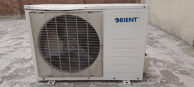 Orient 1 ton split AC 1