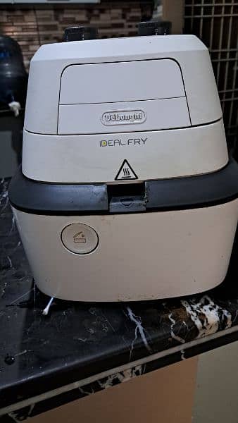 Air fryer almost new 4