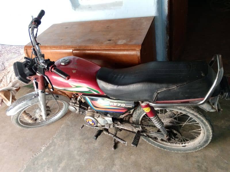 Ravi 70cc Bike 4