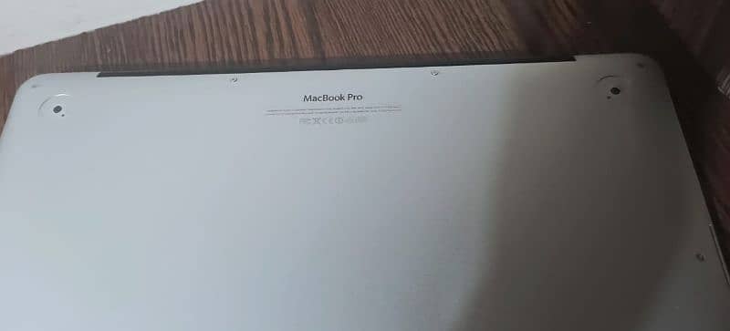 MacBook pro mid 2014 for sale 4