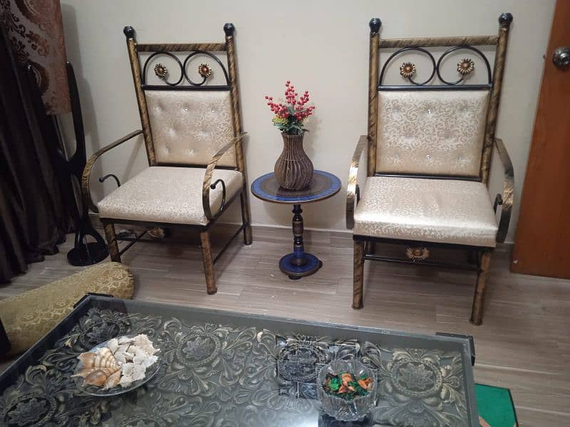 5 Seater Sofa Set with Center Table 1