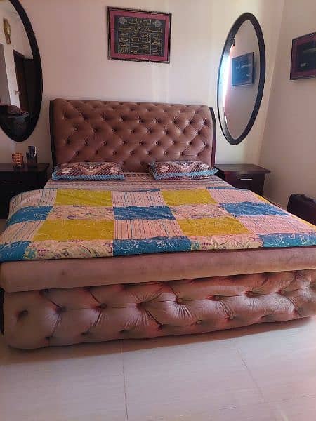 Full wooden bet set with mattress  and cansol 2