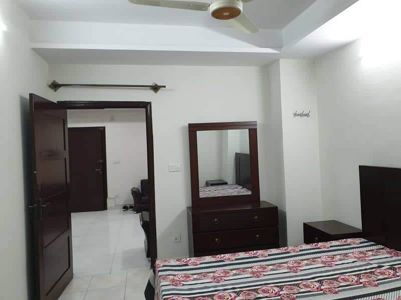 B-17 2bed fully furnished flat available for rent 0