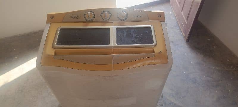 Kenwood Washing & Dryer Machine is for Sale 3