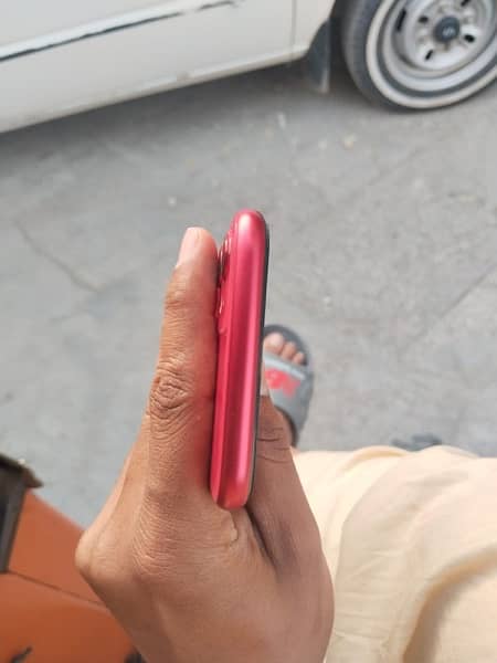 iphone11 128gb official Pta approved 2