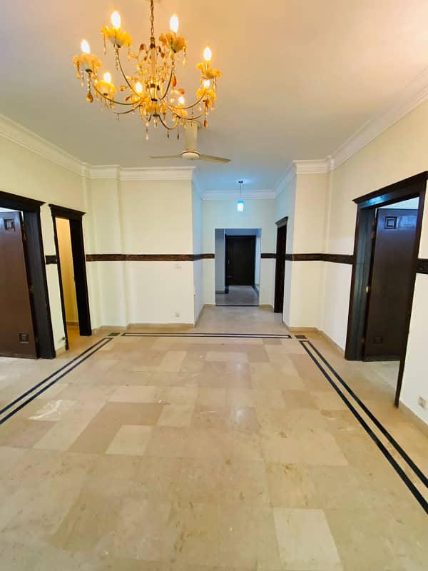 Three Bedrooms Apartment Available For Sale In Al Safa Heights-1 F-11 Markaz 3