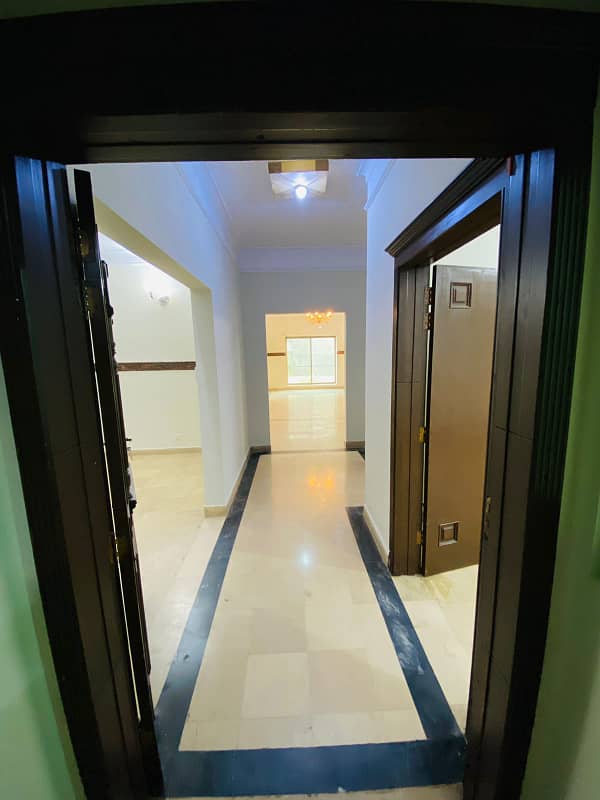 Three Bedrooms Apartment Available For Sale In Al Safa Heights-1 F-11 Markaz 12
