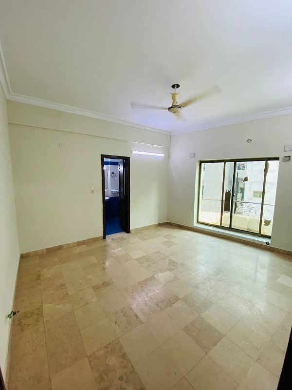 Three Bedrooms Apartment Available For Sale In Al Safa Heights-1 F-11 Markaz 17