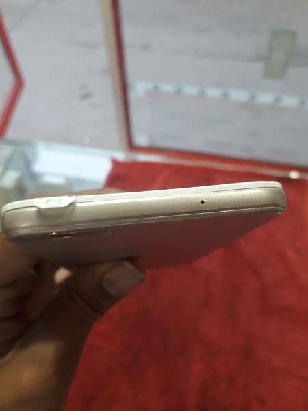 OPPO F1S 4gb 64gb only box open argent sale 3