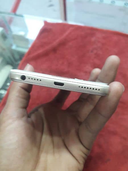 OPPO F1S 4gb 64gb only box open argent sale 4