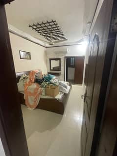 Dha Khe Jami | 2nd Floor 1000 Sqft 2 Bed Dd | False Ceiling | Wall Fitted Wardrobes | Cabinets | Service Road | Bungalow Facing | Fully Renovated | All Documents Are Cleared | Balcony | 0