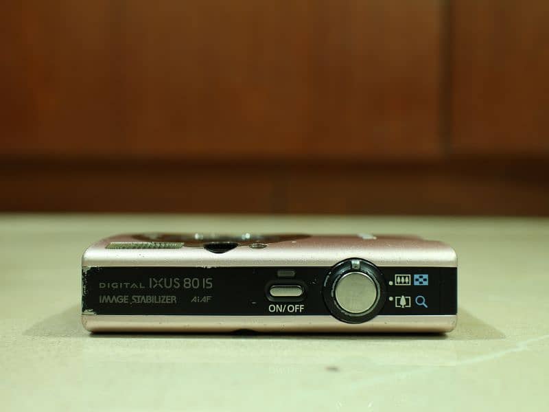 Canon IXUS 80 is digicam, Powershot SD1100 2