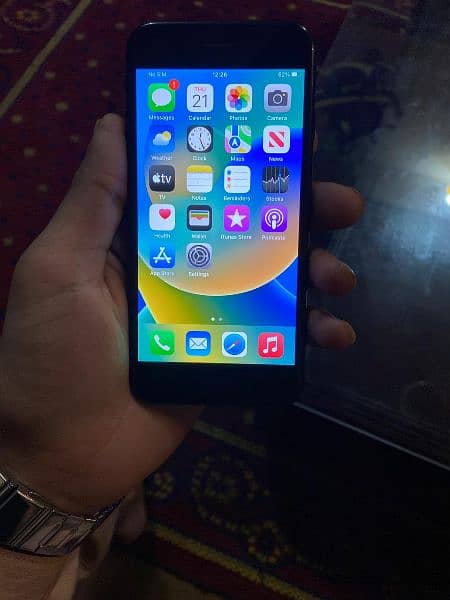 iPhone SE 2020 second generation 10