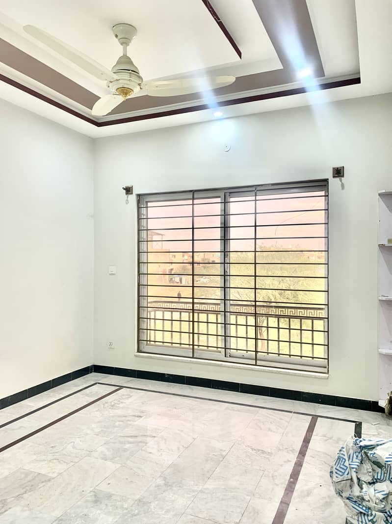 Brand New Beautiful Luxurious Upper Portion Available for Rent in D-12/1, Islamabad 0