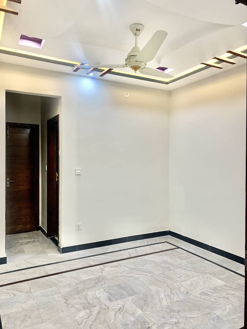 Brand New Beautiful Luxurious Upper Portion Available for Rent in D-12/1, Islamabad 7