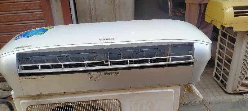 Kenwood. DC inverter 1/5 tuun bilkul on running condition m 10