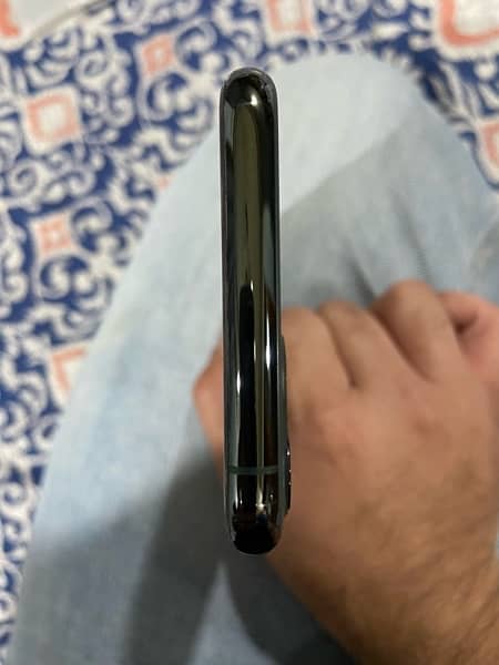 Apple iPhone 11 Pro 256 gb Midnight Green pta approved for sale. 8