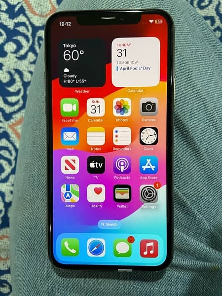 Apple iPhone 11 Pro 256 gb gold pta approved for sale. 1