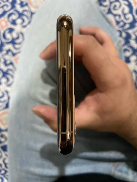 Apple iPhone 11 Pro 256 gb gold pta approved for sale. 8