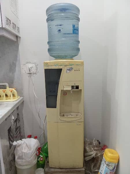 water dispenser for cold water 1