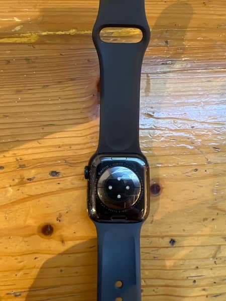 Apple Watch series 7 4