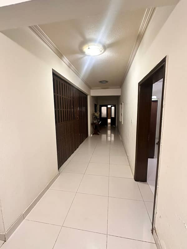 Luxurious 4 bedroom unfurnished apartment Available for sale in F11 Karkuram Enclave 22
