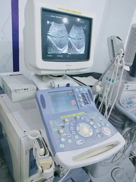 Ultrasound Machines Japani Logiq 500 and Aloka Alpha 10 7