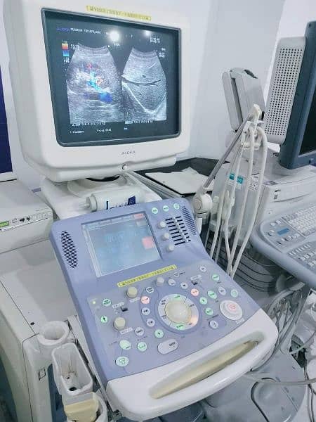 Ultrasound Machines Japani Logiq 500 and Aloka Alpha 10 9