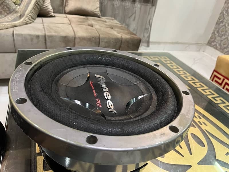 pioneer 3001d4 spl subwoofer 1000rms in good condition 6