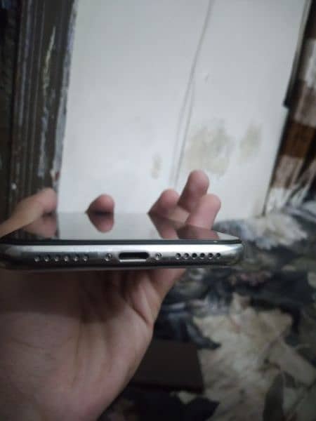 IPhone x non pta 10/10 condition contact me on 03284412131 1