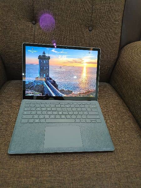 Microsoft surface laptop 3 4