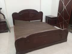 Bed with 2 Side Tables