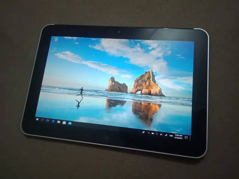 HP ElitePad G1 Window Tablet 3